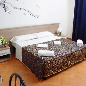 מלון Hotel Centrale מילאנו